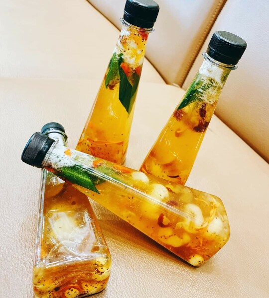 Chai tháp vuông 300ml
